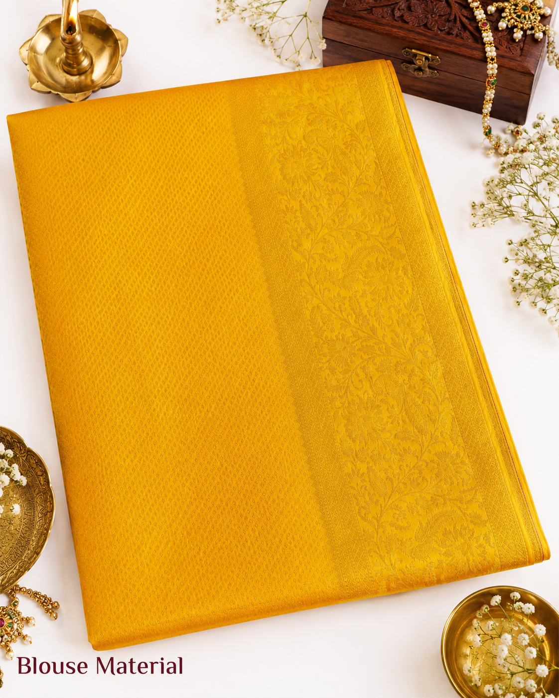 Magenta Kanjivaram pure silk saree with gold zari — close-up detail 4 — Vasthara Boutique