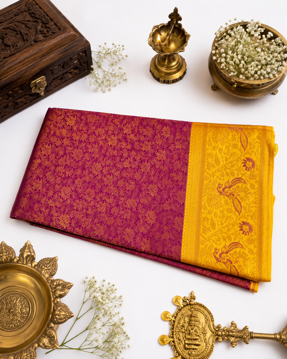 Magenta Kanjivaram pure silk saree with gold zari — close-up detail 5 — Vasthara Boutique
