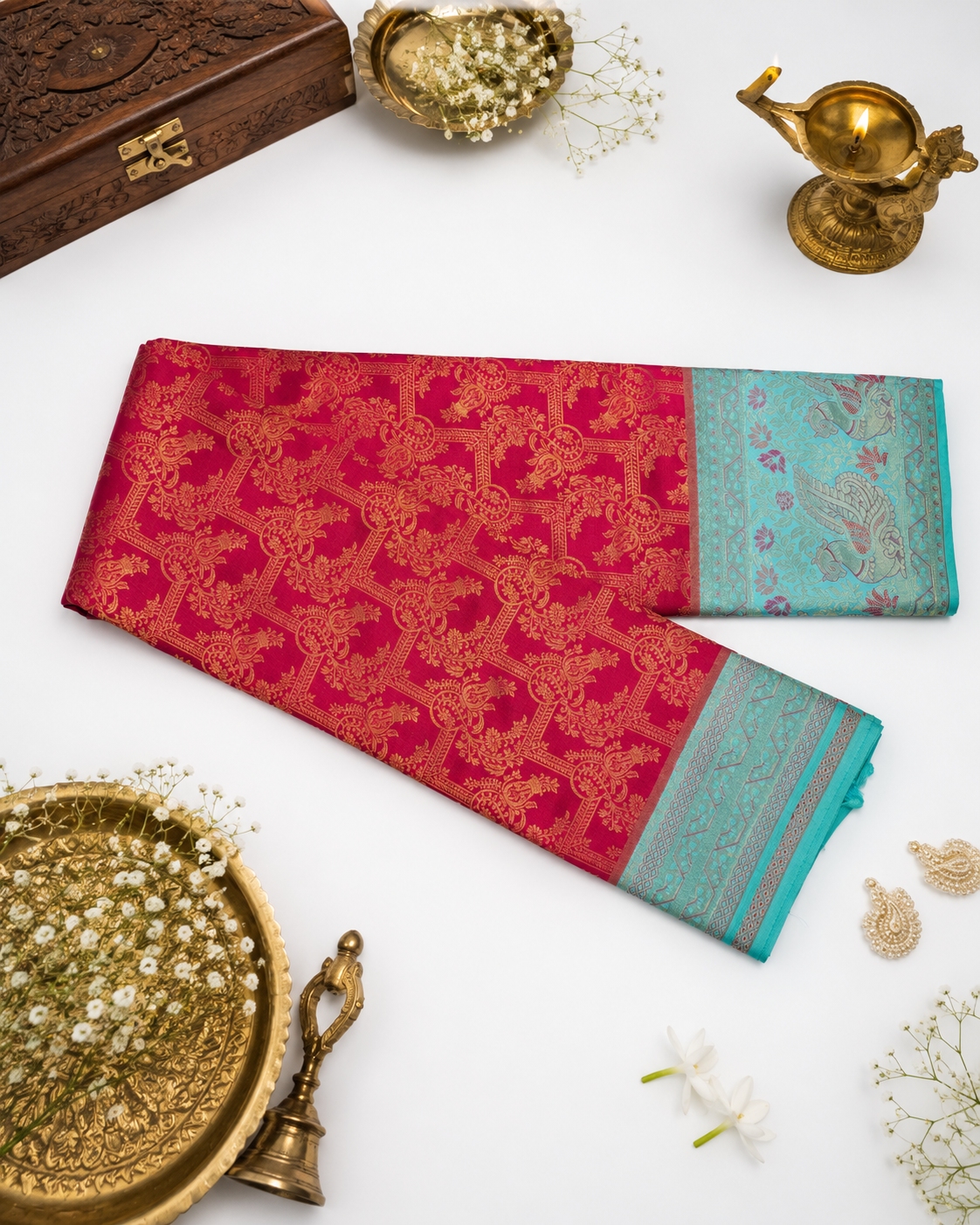 Pink Kanjivaram pure silk saree with gold zari — close-up detail 2 — Vasthara Boutique