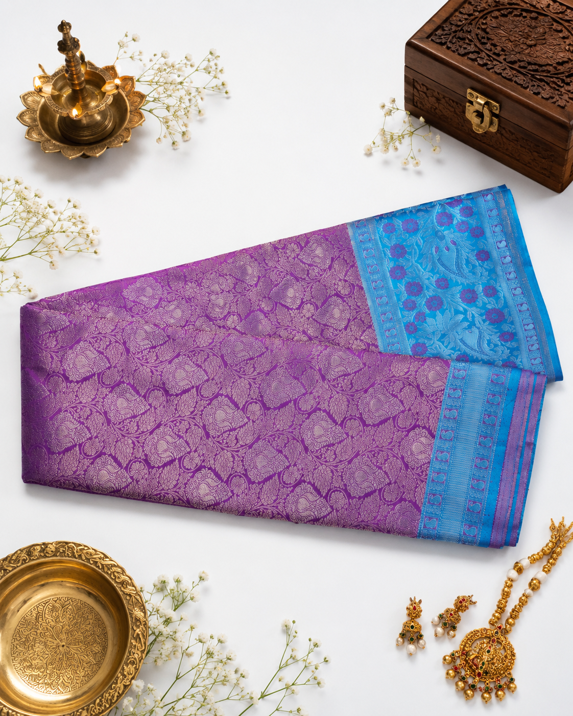 Purple Kanjivaram pure silk saree with gold zari — close-up detail 3 — Vasthara Boutique